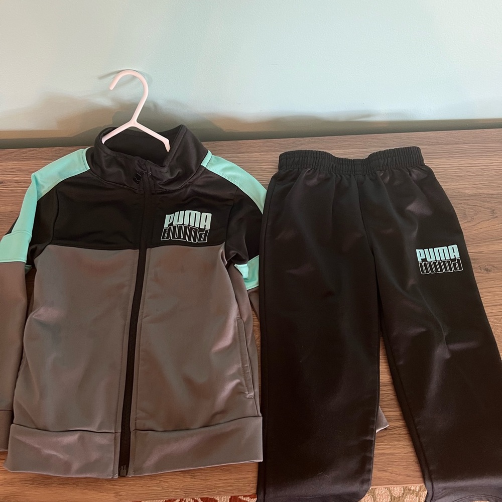 PUMA Sweatsuit, zippered jacket and long silky pants, size 4T.